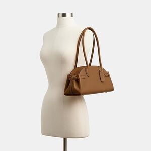 NWOT Coach Empire 34 Honey Brown Leather Handbag